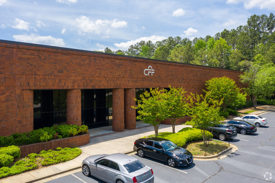 8005 Second Flags Dr, Austell, GA for lease - Building Photo - Image 2 of 5