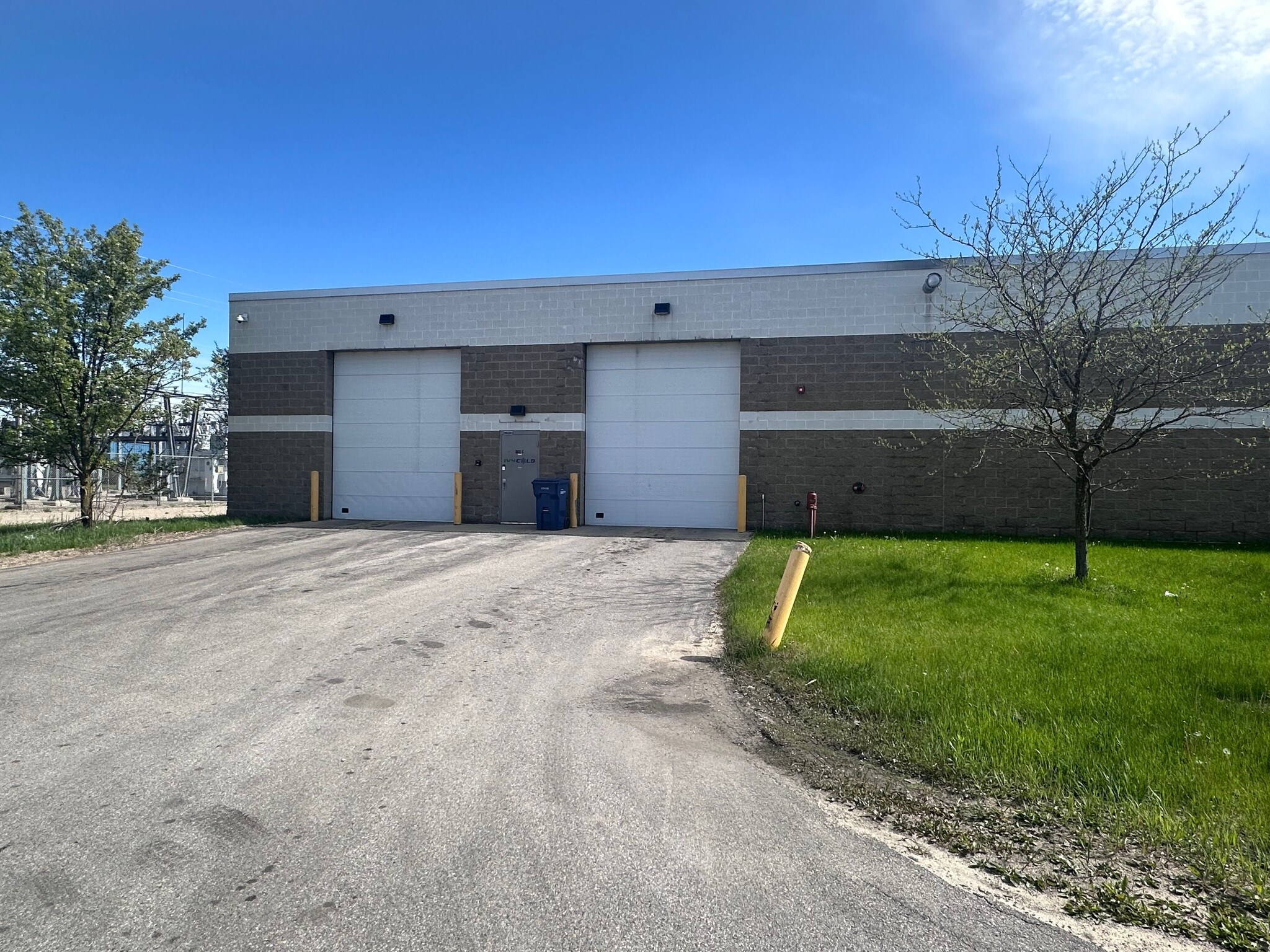 2325 Sybrant Rd, Traverse City, MI for lease Interior Photo- Image 1 of 8