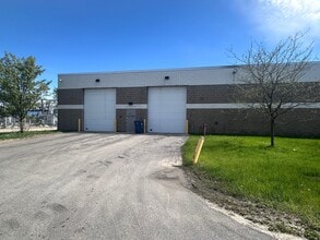 2325 Sybrant Rd, Traverse City, MI for lease Interior Photo- Image 1 of 8