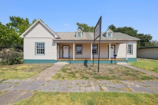 Plus de détails pour 620 N Main St, Taylor, TX - Commerce de détail à vendre