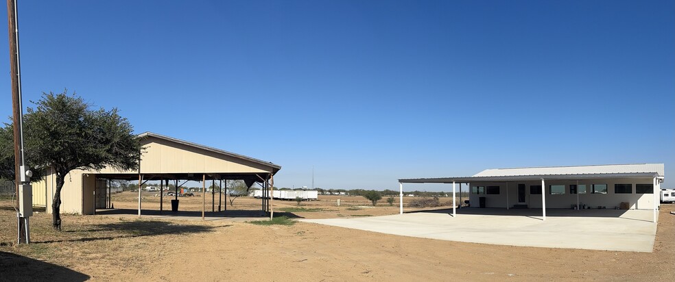 16464 US-83, Laredo, TX for lease - Building Photo - Image 3 of 8