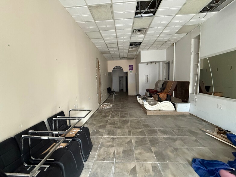 4260 Broadway, New York, NY for lease - Interior Photo - Image 3 of 11