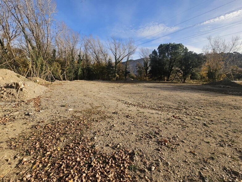 Terrain dans Gualba, Barcelona à vendre - Photo du bâtiment - Image 3 de 4