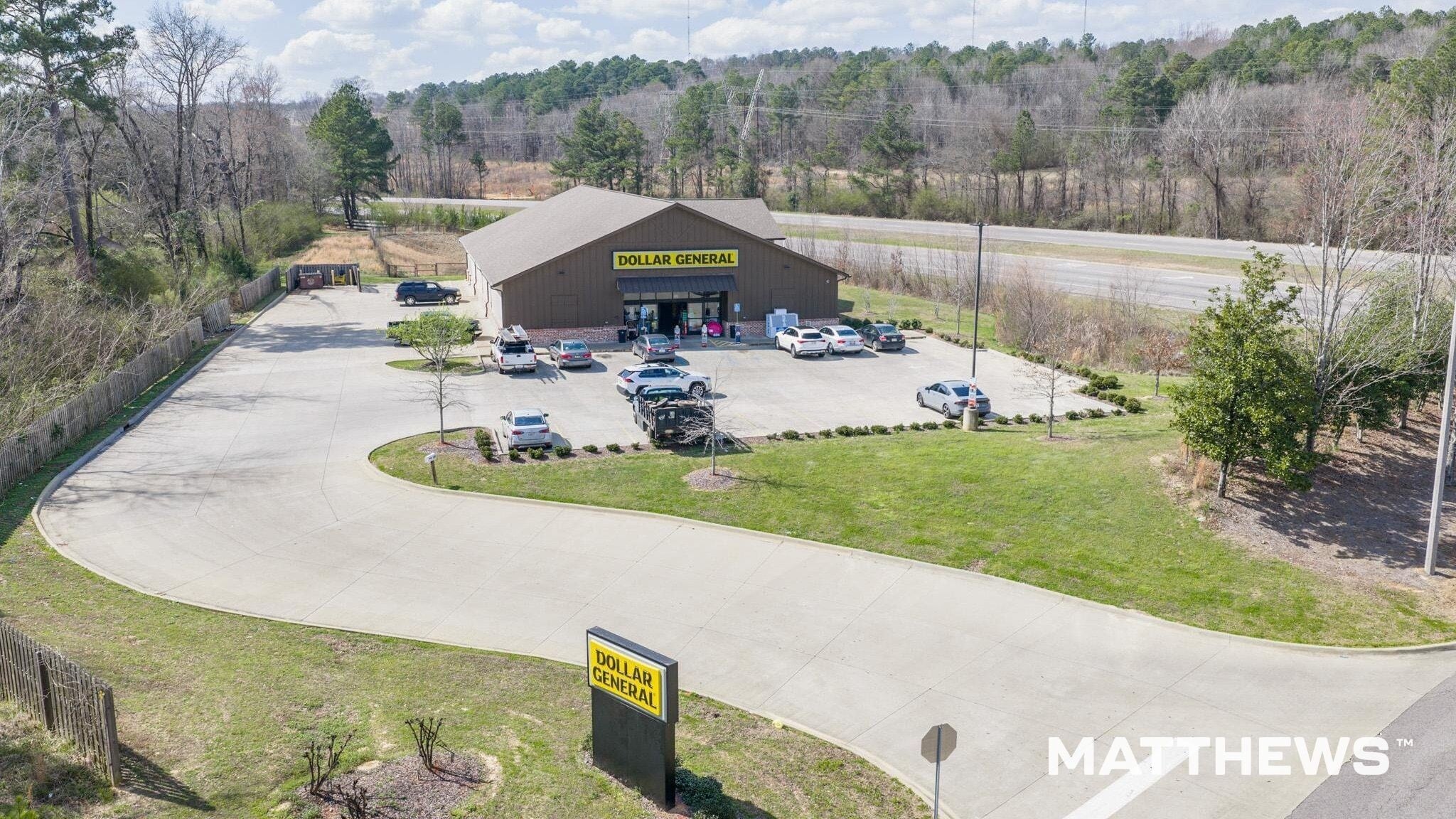 101 Frankfurt Circle, Birmingham, AL for sale Primary Photo- Image 1 of 5