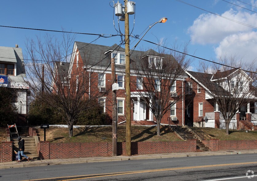 3712 Bladensburg Rd, Brentwood, MD for sale - Building Photo - Image 2 of 2