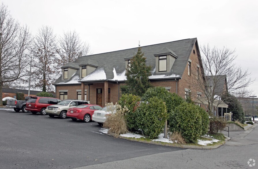 420 Laboratory Rd, Oak Ridge, TN à vendre - Photo du bâtiment - Image 2 de 14