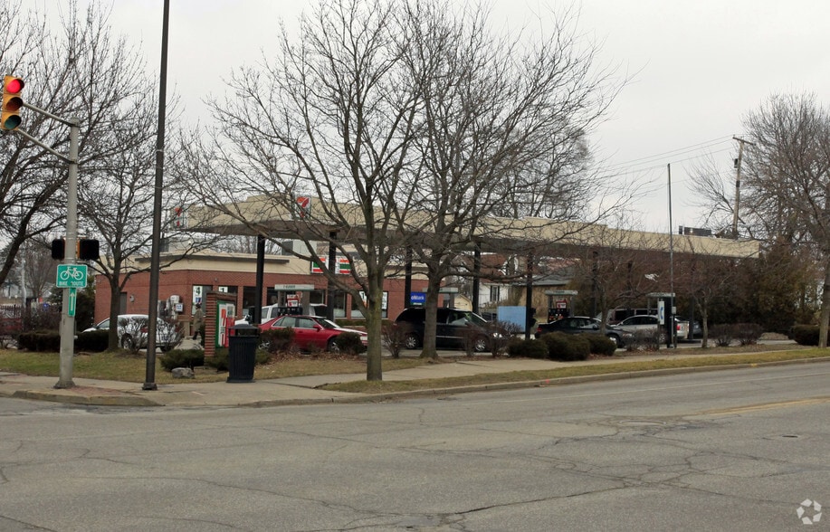 501 E La Salle Ave, South Bend, IN for lease - Building Photo - Image 2 of 2