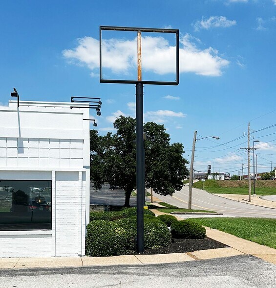 4071 Union Rd, Saint Louis, MO for lease - Building Photo - Image 3 of 5