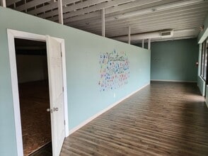 4013-4015 Lien Rd, Madison, WI à louer Photo intérieure- Image 1 de 8