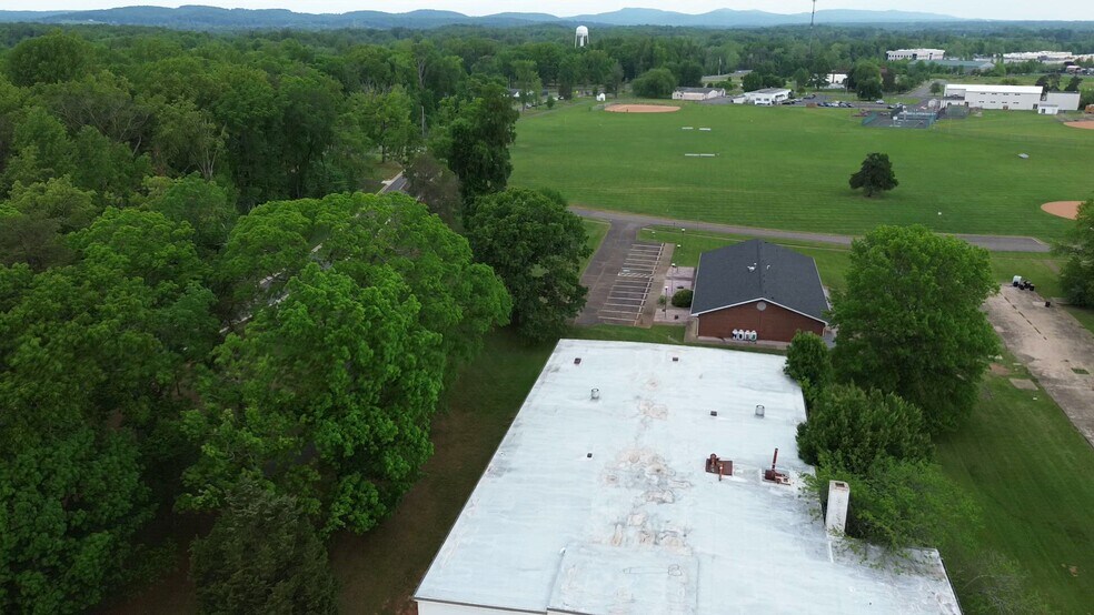 4260 Sigler Rd, Warrenton, VA à vendre - Vidéo sur l’inscription commerciale - Image 2 de 17