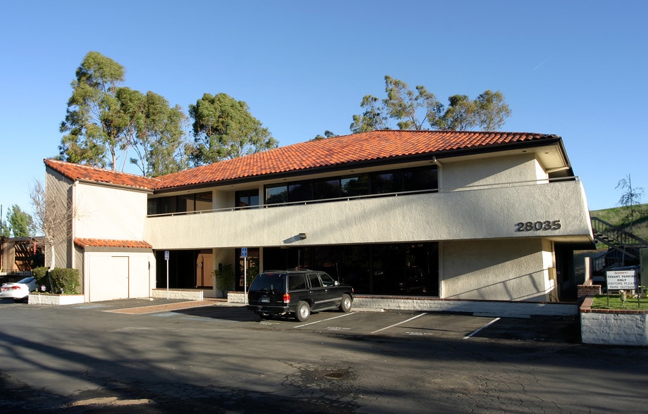 28035 Dorothy Dr, Agoura Hills, CA for lease - Primary Photo - Image 1 of 4