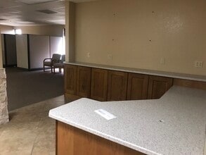 2500 N Pantano Rd, Tucson, AZ for lease Building Photo- Image 2 of 2