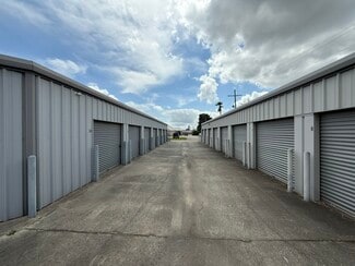 More details for 1420 S 21st St, Nederland, TX - Specialty for Sale