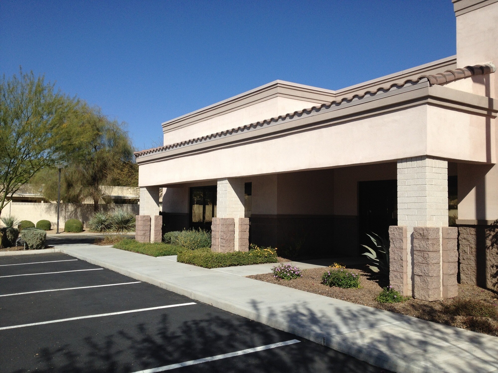 9200 W Union Hills Dr, Peoria, AZ à louer Photo principale- Image 1 de 17