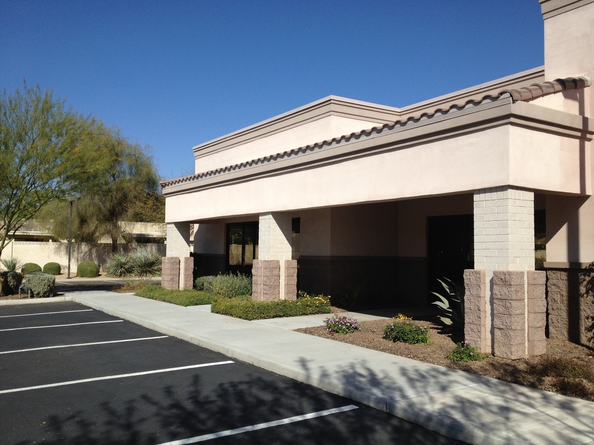 9200 W Union Hills Dr, Peoria, AZ for lease Primary Photo- Image 1 of 17