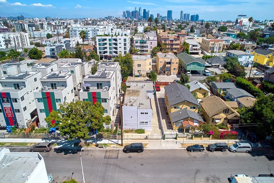 1132 S Oxford Ave, Los Angeles, CA for sale - Building Photo - Image 2 of 29