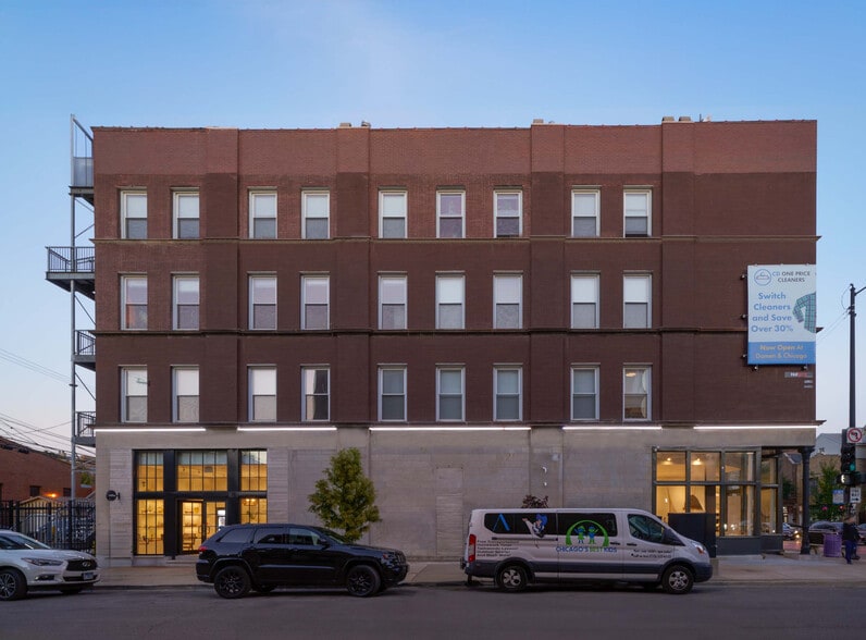 1856 W Chicago Ave, Chicago, IL for sale - Building Photo - Image 3 of 22