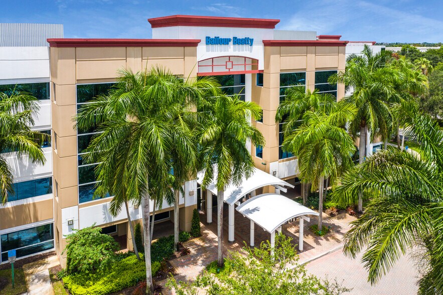 7901 SW 6th Ct, Plantation, FL à louer - Photo du bâtiment - Image 2 de 9