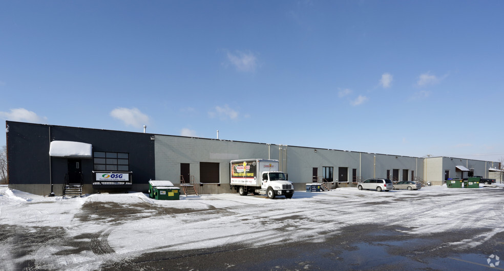 1185 Franklin Blvd, Cambridge, ON for lease - Building Photo - Image 2 of 3