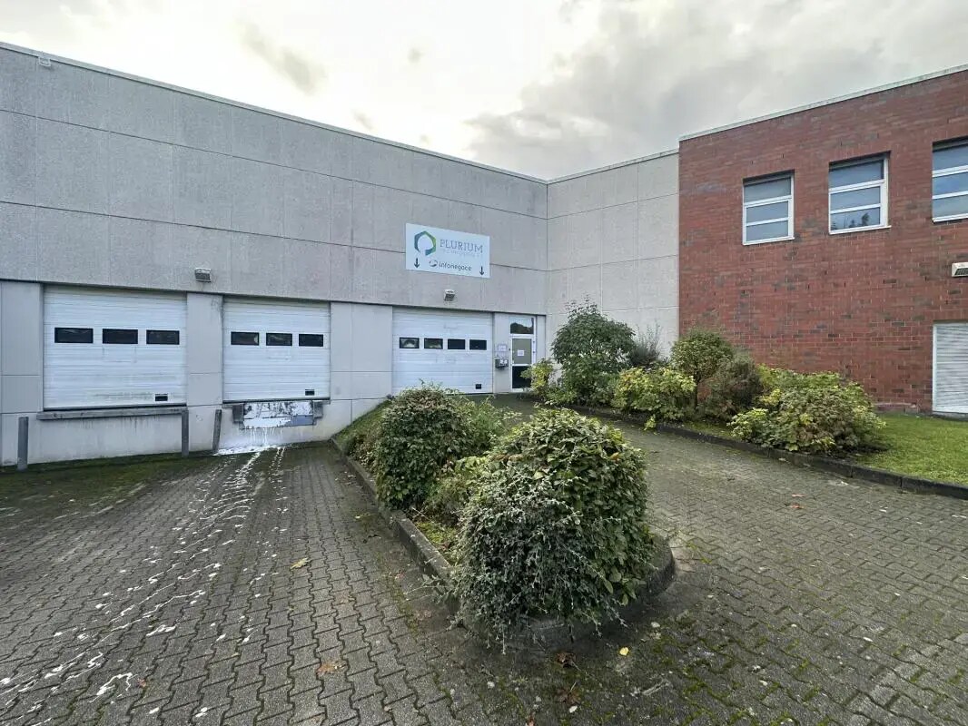 15 Rue Gustave Eiffel, Goussainville for lease Primary Photo- Image 1 of 2