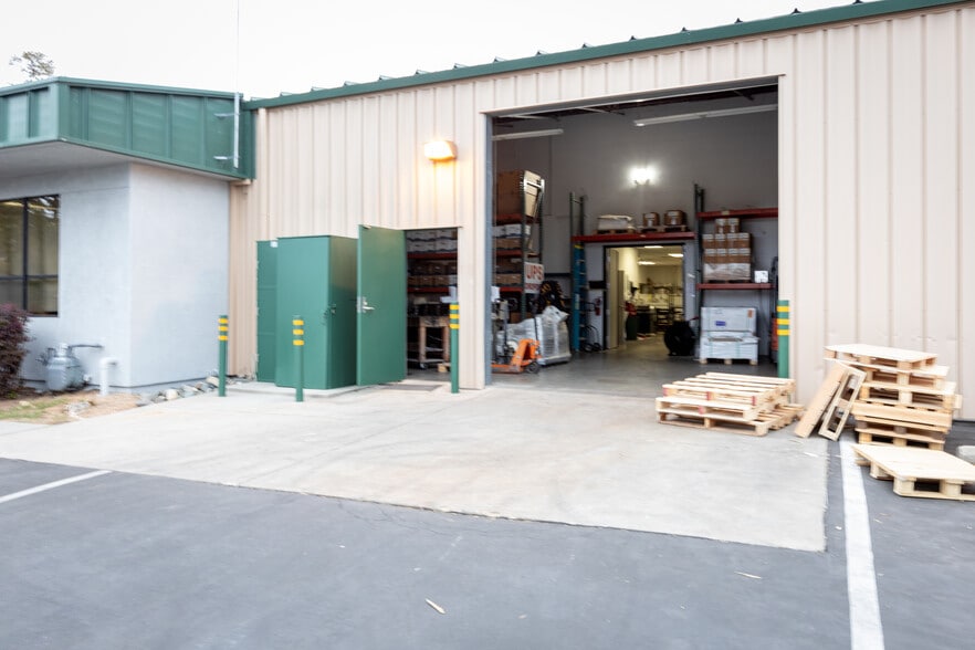 13020 Earhart Ave, Auburn, CA for lease - Building Photo - Image 3 of 7