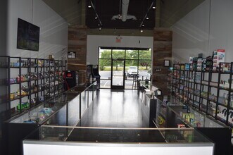 1101 Nashville Pike, Gallatin, TN for lease Interior Photo- Image 2 of 6