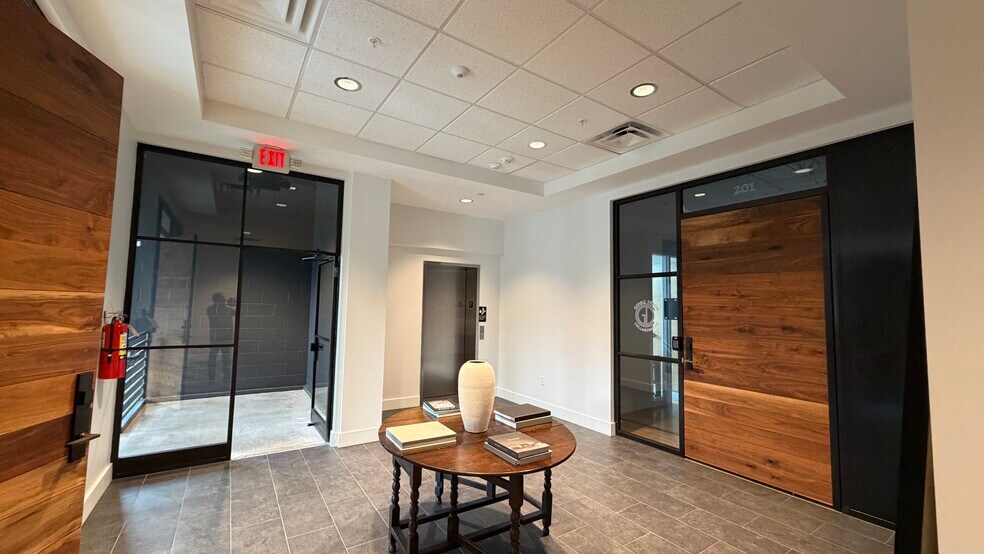3020 Stansberry Ln, Franklin, TN à louer - Photo du bâtiment - Image 2 de 21