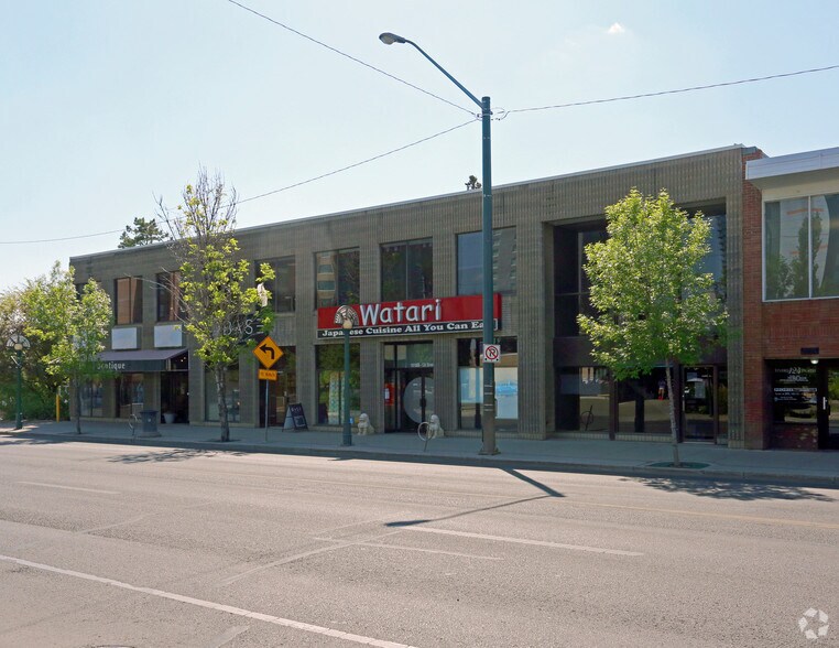 10106-10110 124 St, Edmonton, AB à louer - Photo du bâtiment - Image 3 de 6