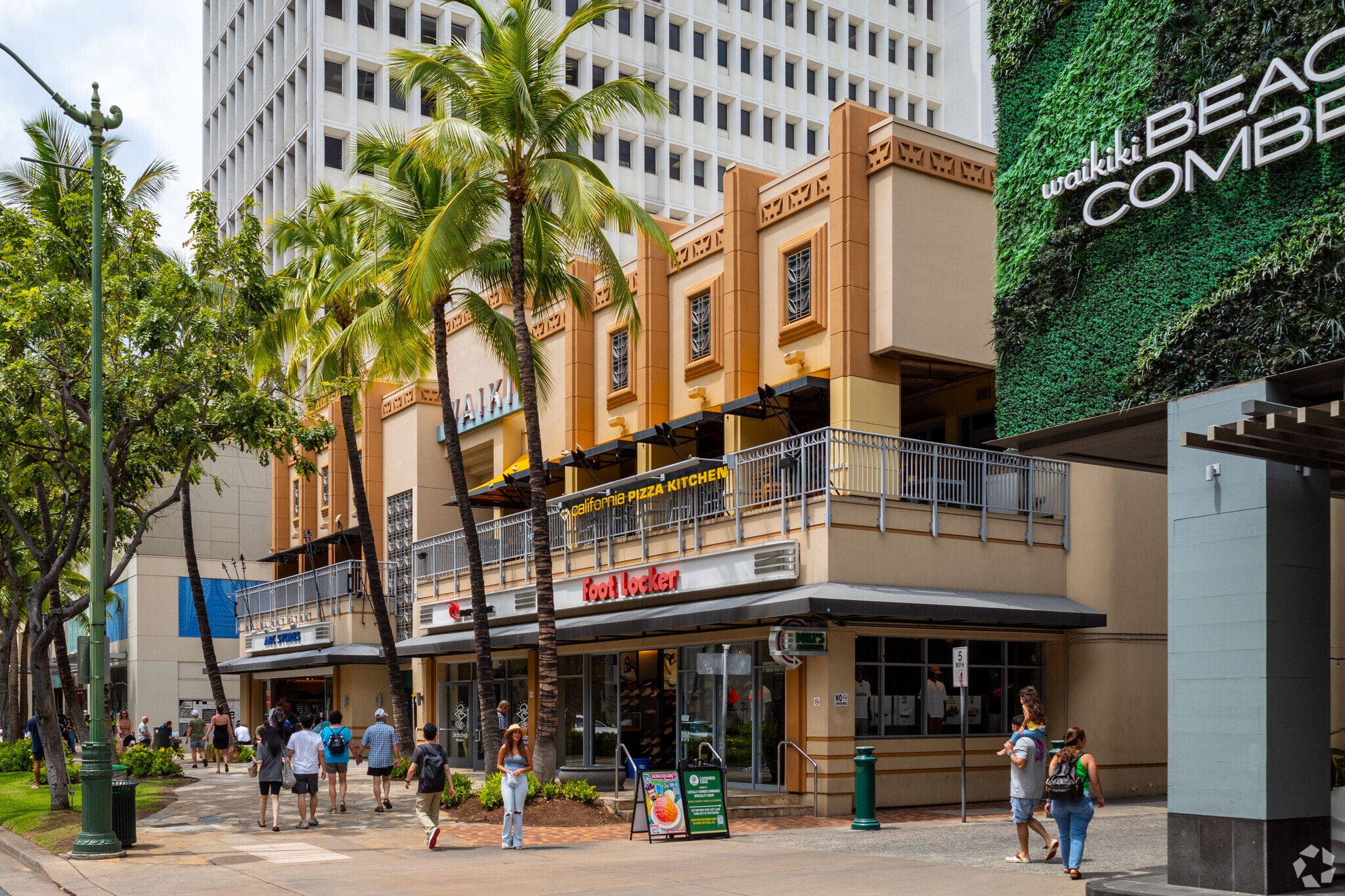 5 Dukes Lane, Honolulu, HI for lease Primary Photo- Image 1 of 13