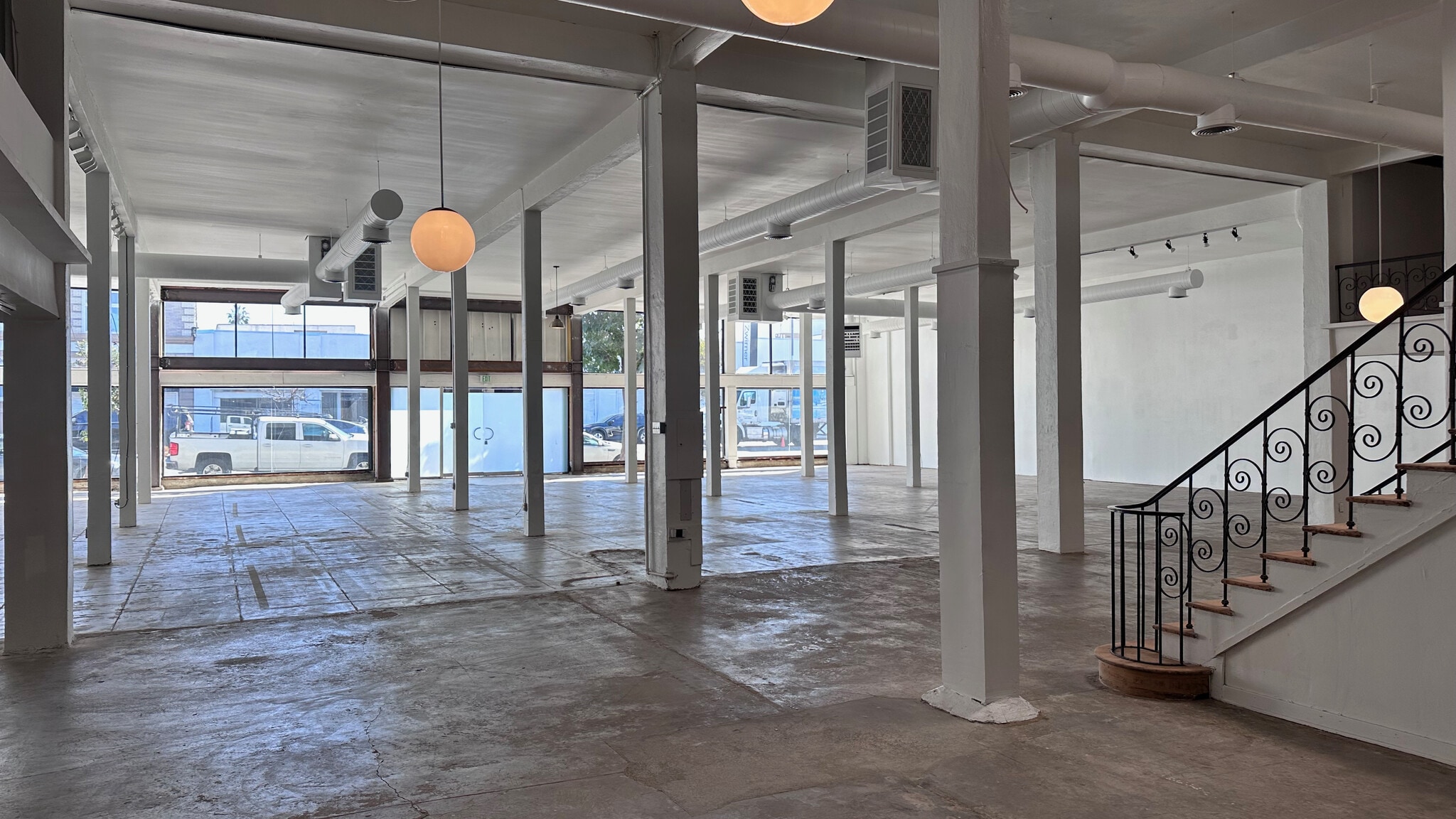 619 N Western Ave, Los Angeles, CA à louer Photo intérieure- Image 1 de 15