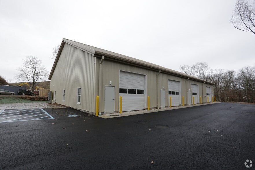 77 Queens Ln, East Hampton, NY for lease - Building Photo - Image 2 of 34