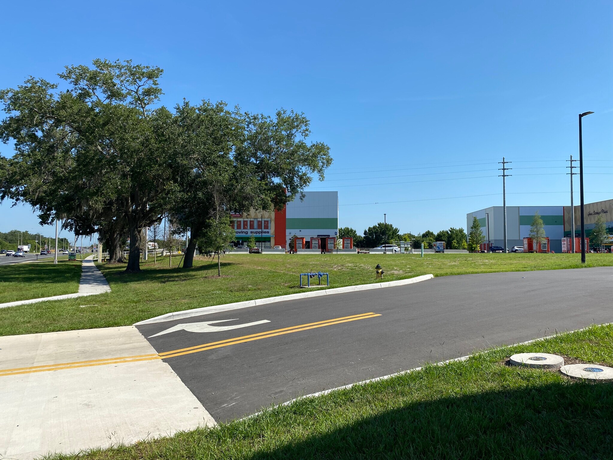 2643 E Irlo Bronson Memorial Hwy, Kissimmee, FL à louer Photo principale- Image 1 de 7