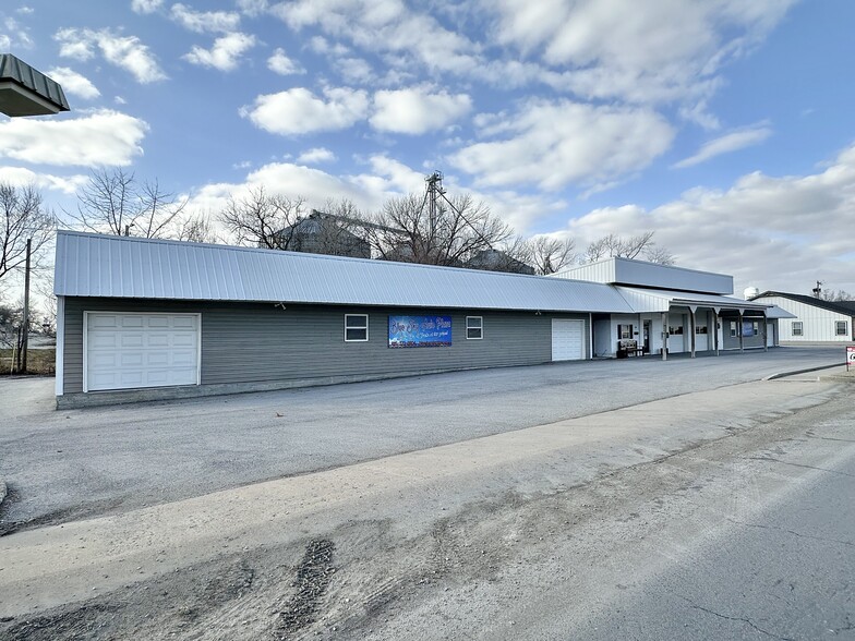 104 N Orange St, Butler, MO for sale - Building Photo - Image 3 of 21
