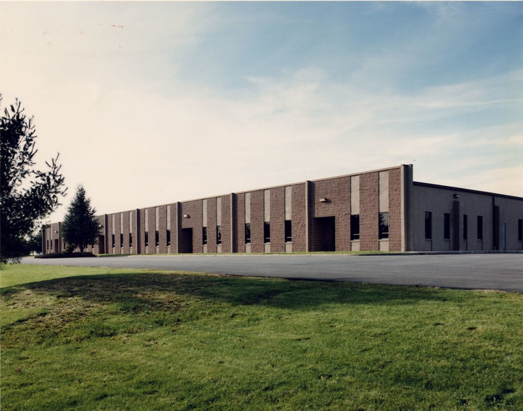 707 Alexander Rd, Princeton, NJ à vendre - Photo principale - Image 1 de 9