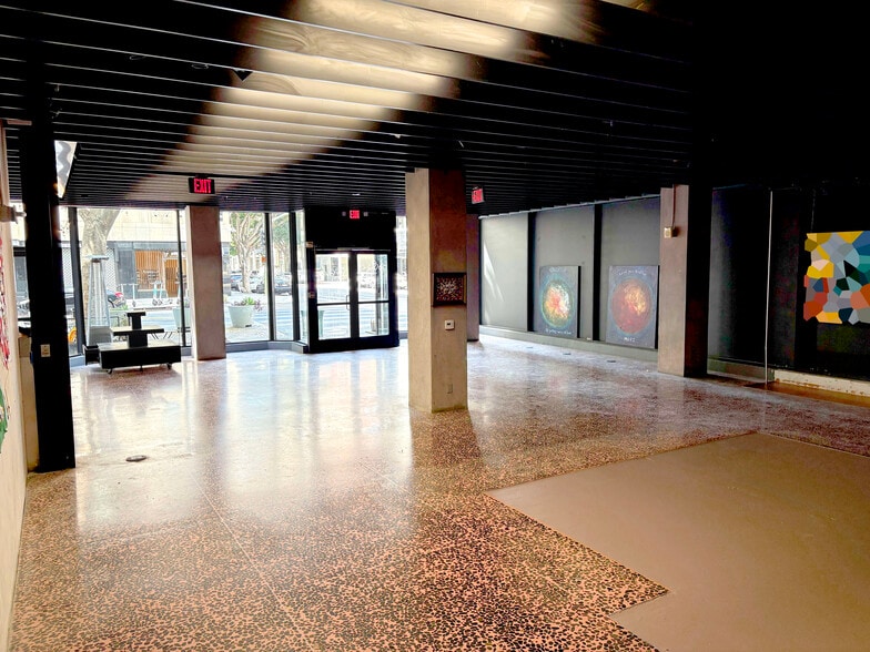 215 W 9th St, Los Angeles, CA for lease - Interior Photo - Image 3 of 43