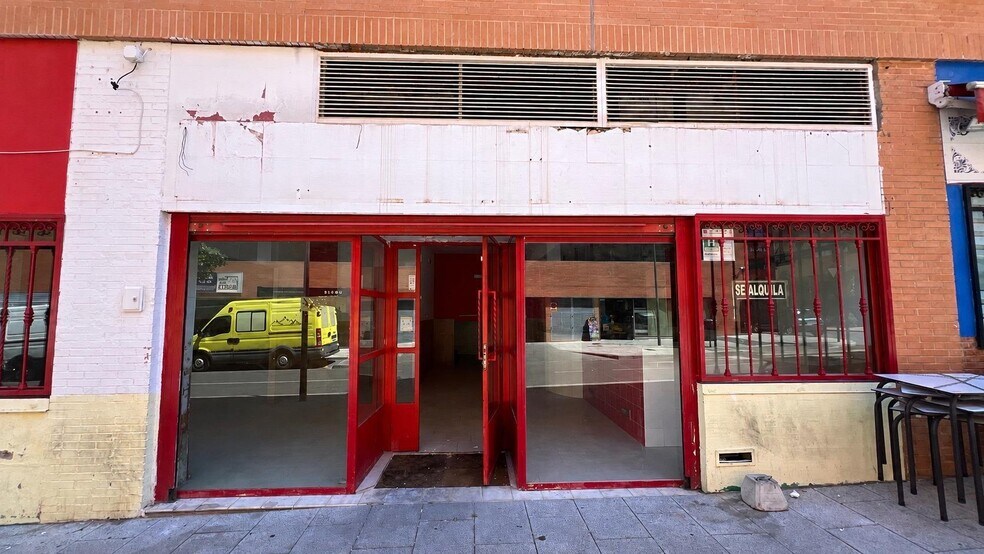 Avenida de los Labradores, 3, Tres Cantos, Madrid à louer - Photo du bâtiment - Image 1 de 12