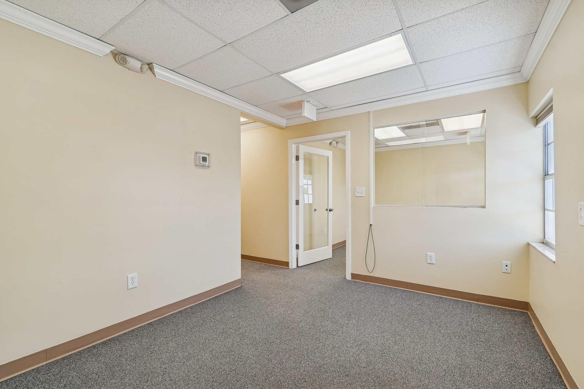 8800 49th St N, Pinellas Park, FL for lease Interior Photo- Image 1 of 128