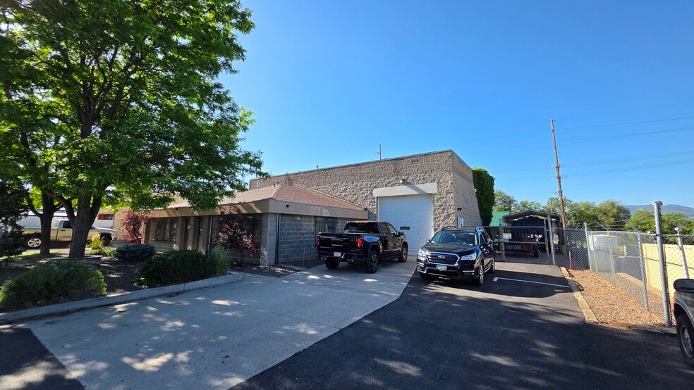 69 Sunflower Rd, Colorado Springs, CO for lease - Building Photo - Image 2 of 18