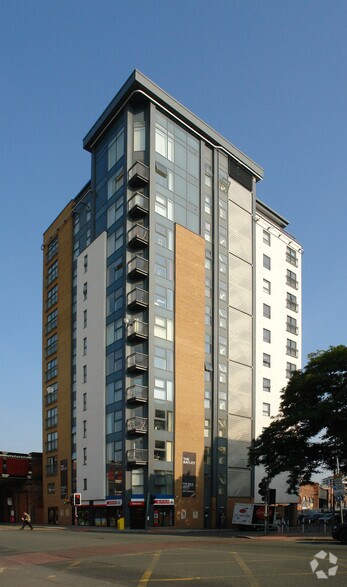 21 New Bailey St, Salford à louer - Photo du bâtiment - Image 3 de 9