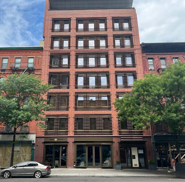 470 Columbus Ave, New York, NY à louer - Photo du bâtiment - Image 3 de 10