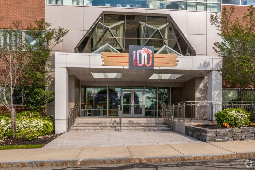 100 Fifth Ave, Waltham, MA for lease - Building Photo - Image 3 of 10