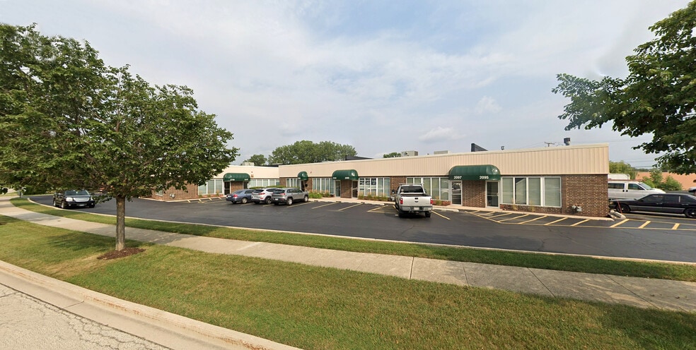 2095-2119 Stonington Ave, Hoffman Estates, IL for lease - Building Photo - Image 2 of 12