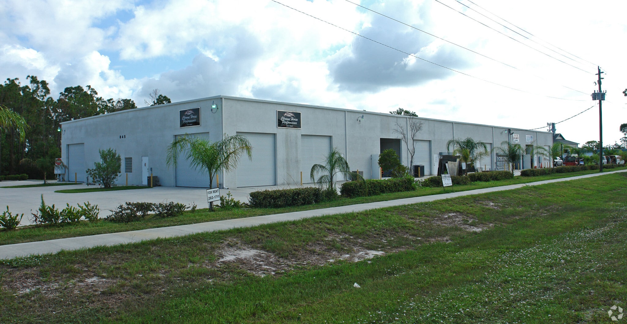 845 Pop Tilton Pl, Jensen Beach, FL for lease Primary Photo- Image 1 of 46