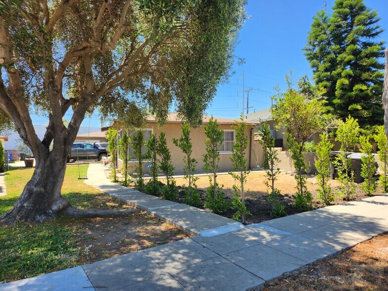 4178 W 170th St, Lawndale, CA à vendre - Photo du bâtiment - Image 2 de 5