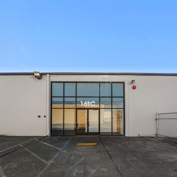 161 Starlite St, South San Francisco, CA à vendre - Photo du bâtiment - Image 3 de 26