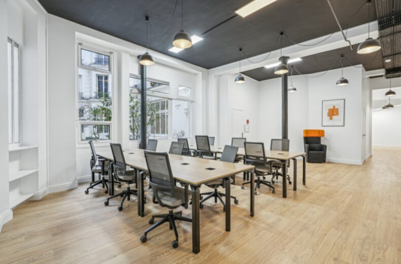 10-12 Rue Rodier, Paris, PAR 75009 - Unité 1 - - Photo intérieure - Image 1 of 8