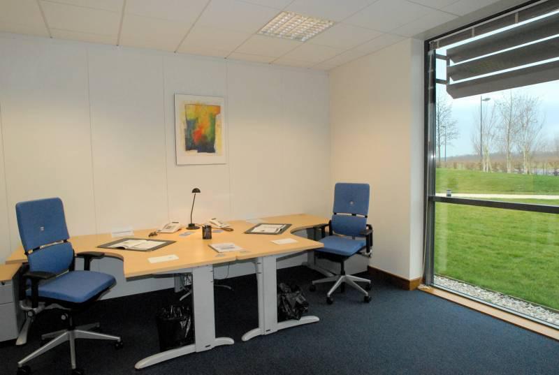 18 Place Des Nympheas, Villepinte for lease - Interior Photo - Image 1 of 15