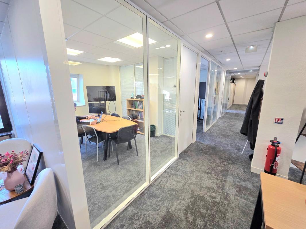 10 Rue Du Faubourg Montmartre, Paris for lease Building Photo- Image 1 of 15