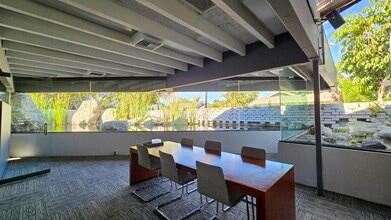 296 Redondo Ave, Long Beach, CA for lease Interior Photo- Image 2 of 4