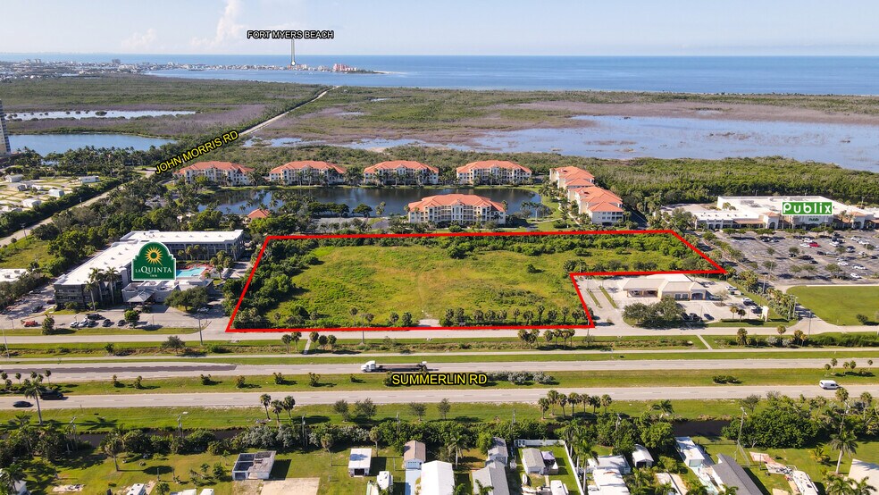 20161 Summerlin Rd, Fort Myers, FL à vendre - Photo du bâtiment - Image 2 de 4